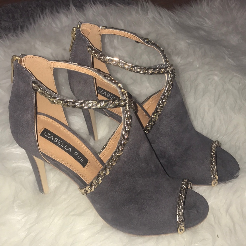 Izabella Rue Grey w/ Gold Chain Lining Suede Heels